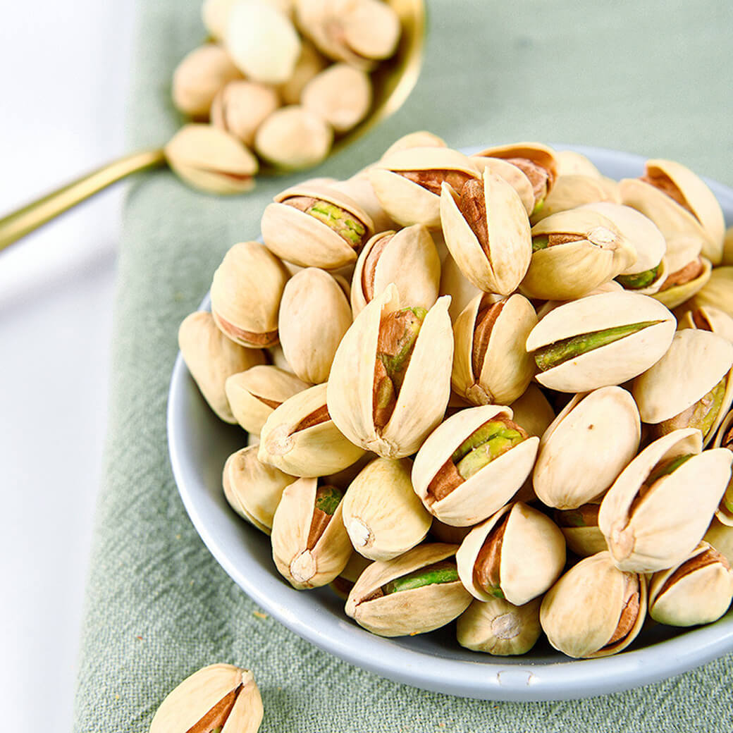 Cheap Nuts Pistachio Kernels Helps Stabilize Blood Sugar Organic Roasted Raw Pistachio Nuts