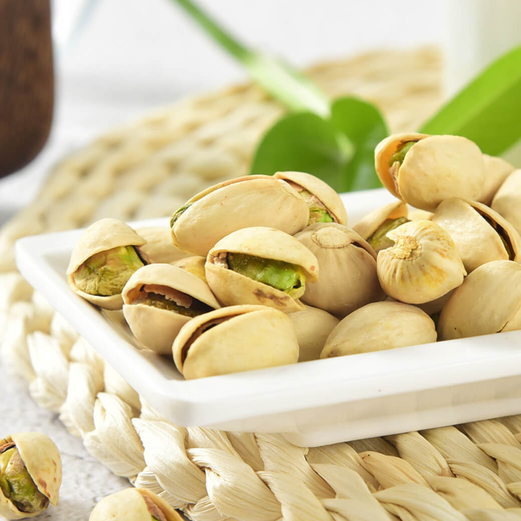 Cheap Nuts Pistachio Kernels Helps Stabilize Blood Sugar Organic Roasted Raw Pistachio Nuts