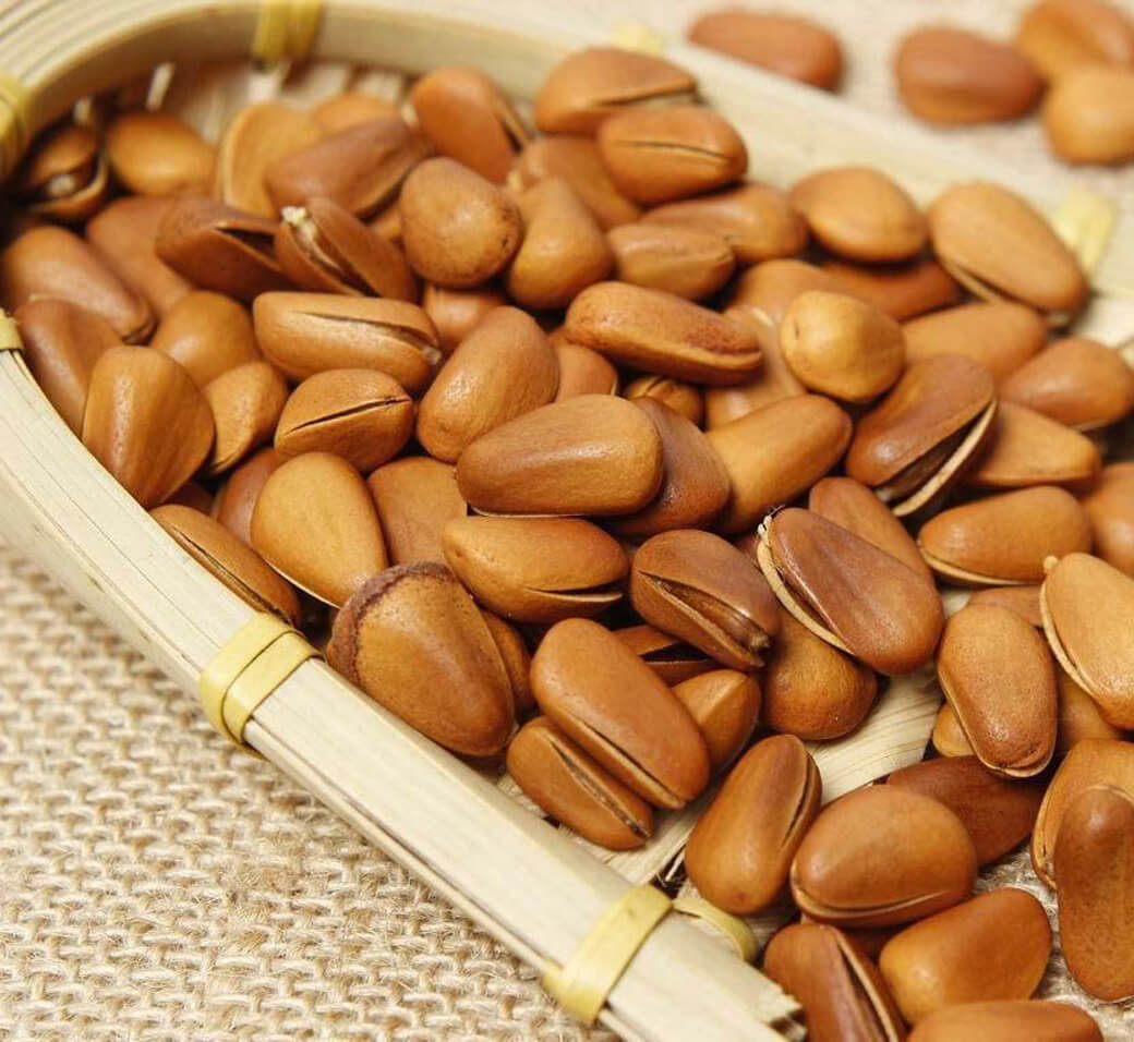 Wholesale Price Top Quality China 100% Natural Organic Pine Nuts